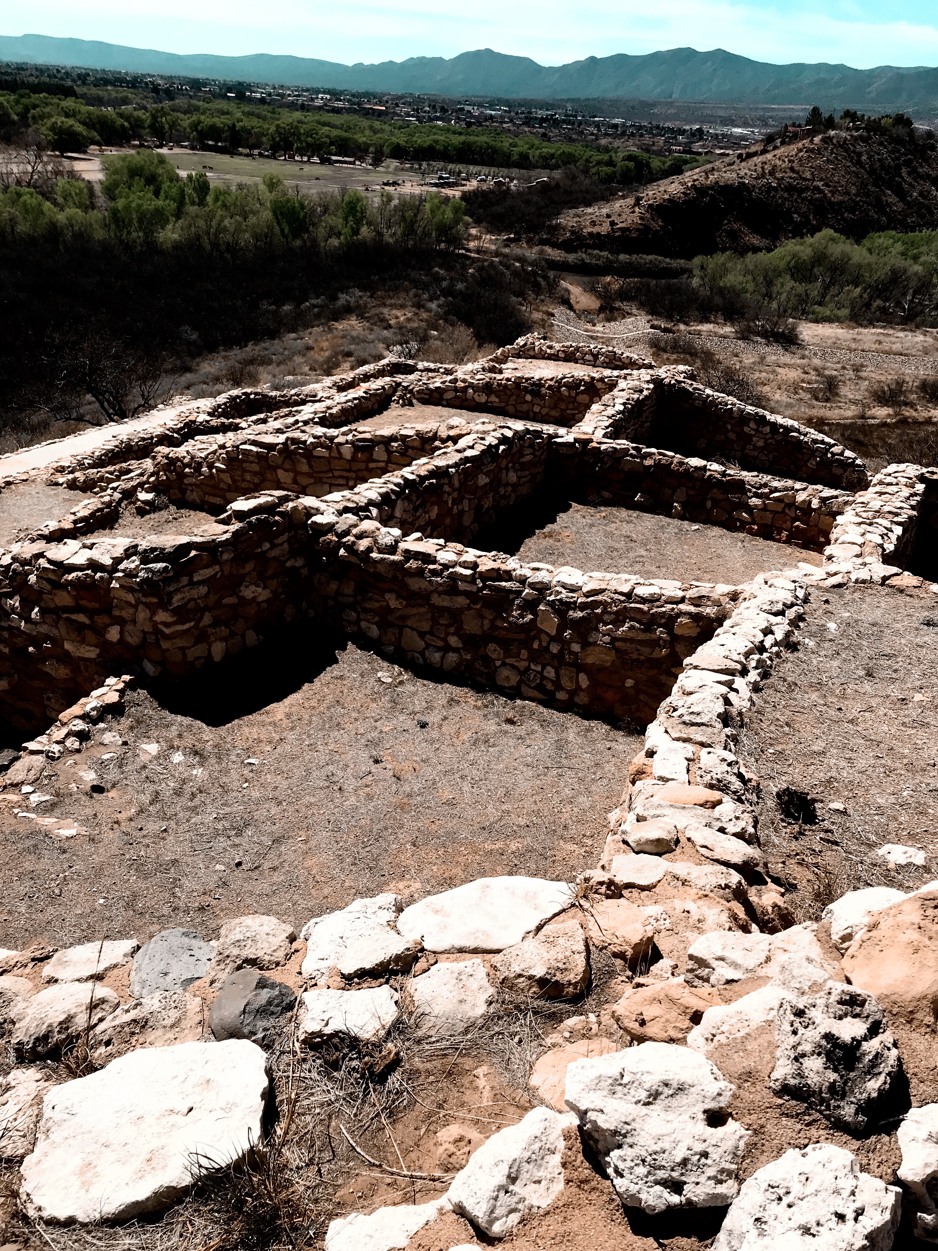 0EC4A3DD-E140-4825-BD8C-F666EDDFD28B